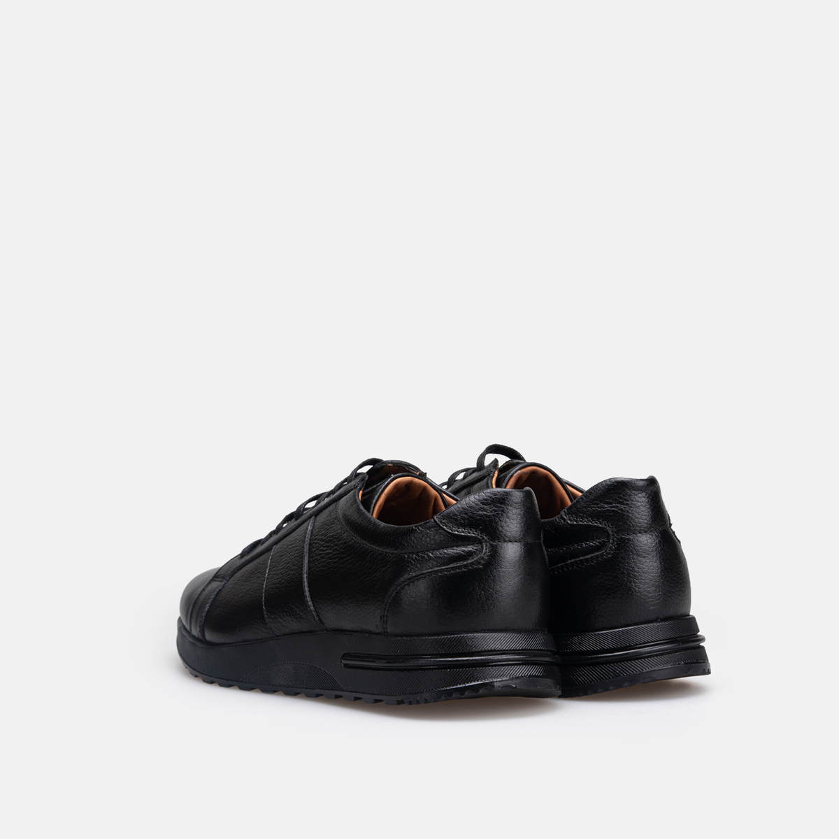 Volzak 5525 basket en cuir Noir Grainé