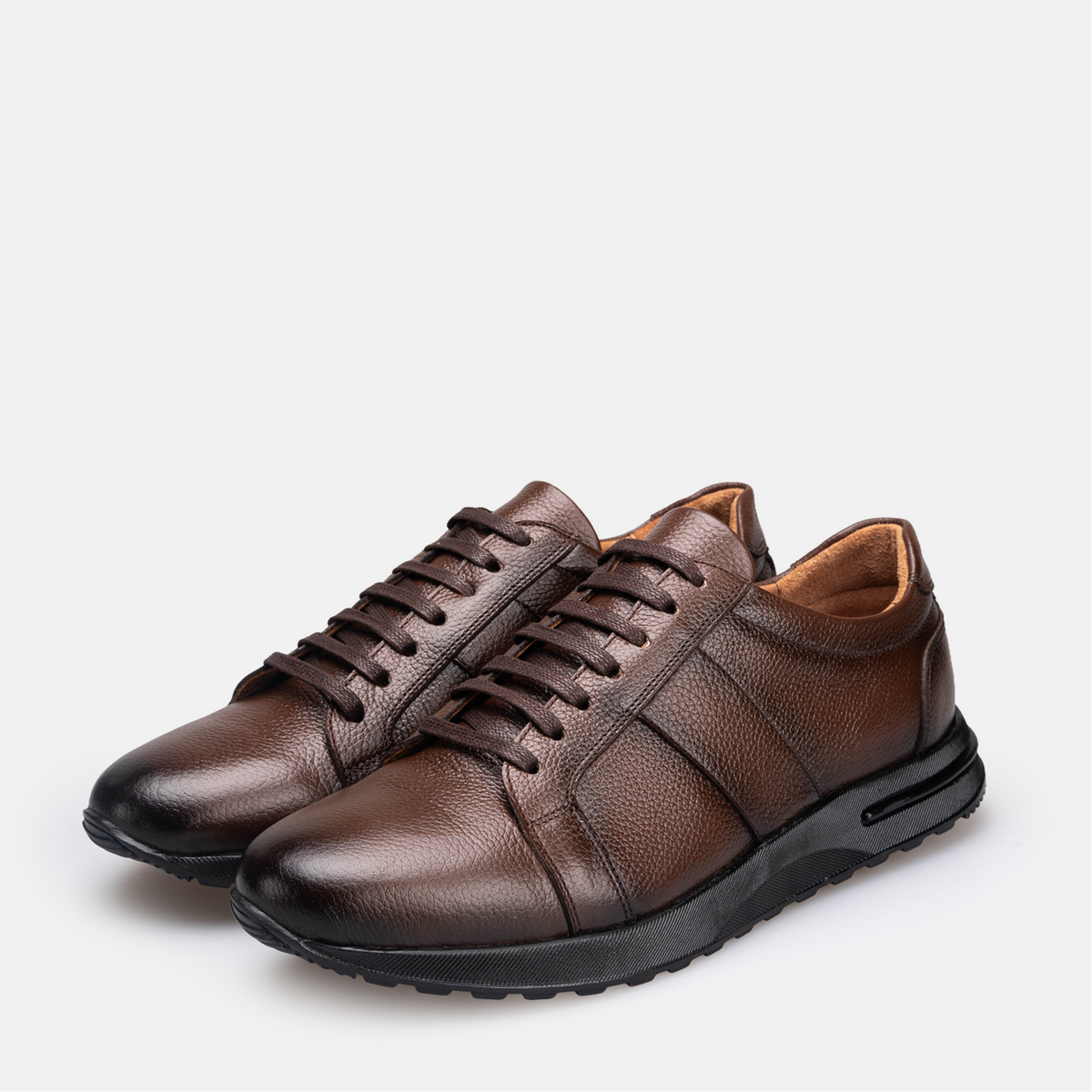 Volzak 5525 basket en cuir Marron Grainé