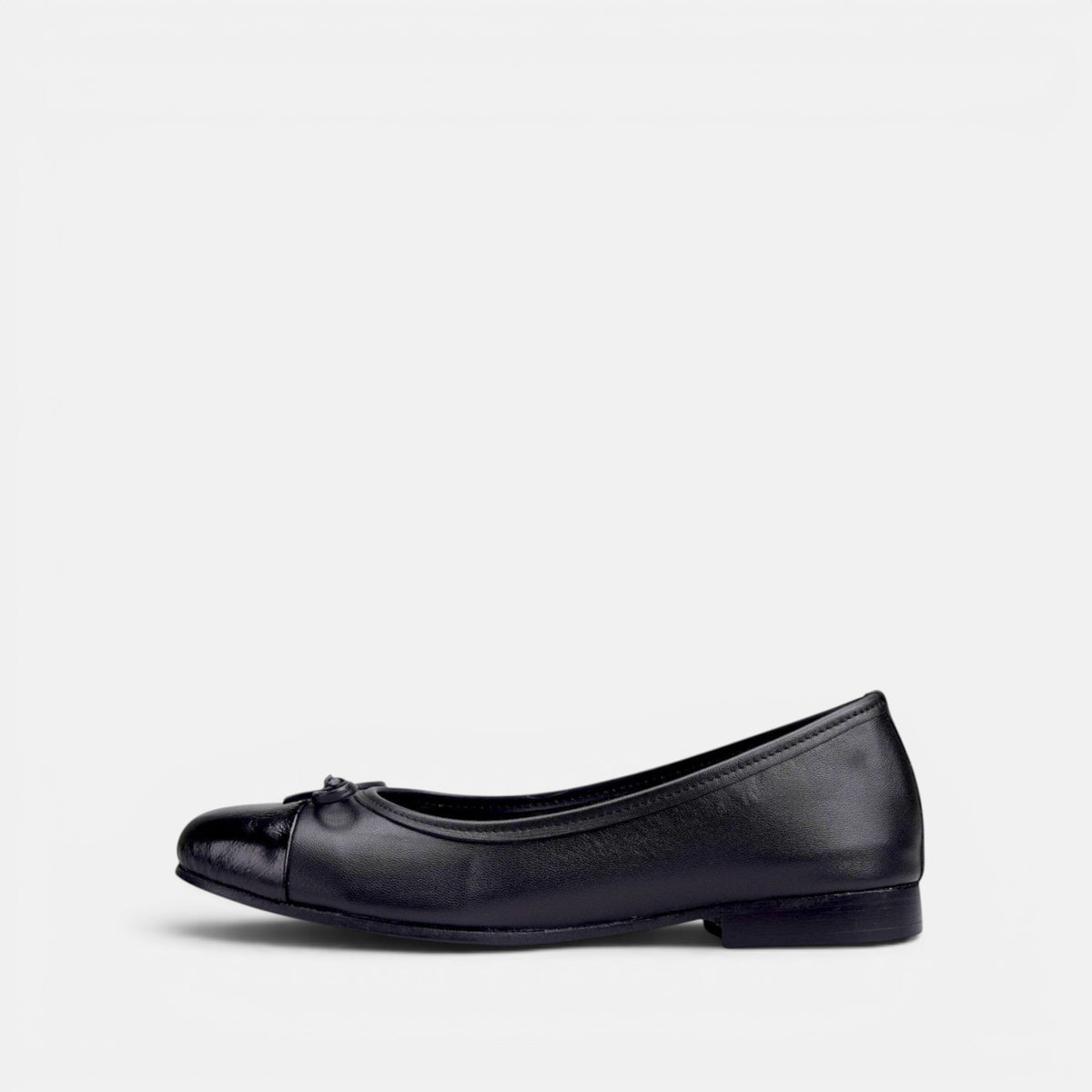Volzak 078 Ballerine en cuir Noir