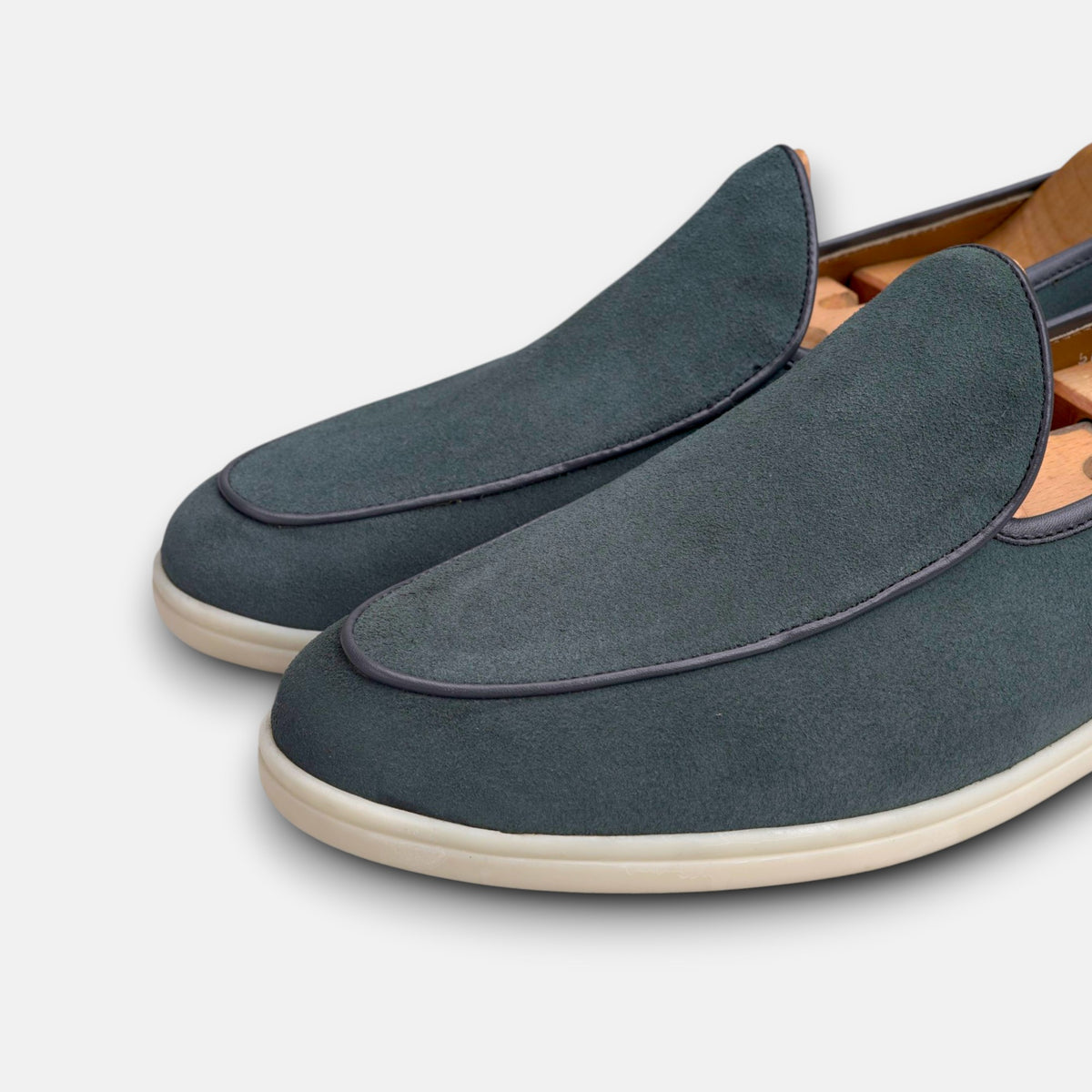 Volzak 5607 Mocassin en daim Gris