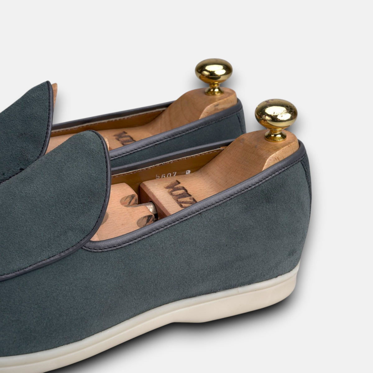 Volzak 5607 Mocassin en daim Gris