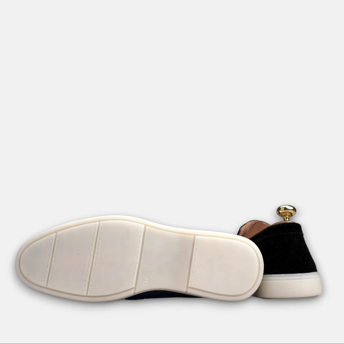 Volzak 713 Mocassin en daim Noir