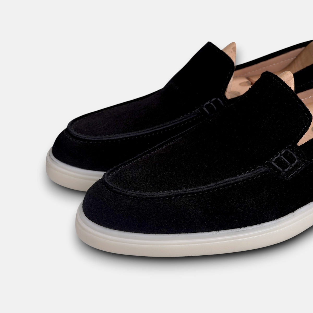 Volzak 713 Mocassin en daim Noir