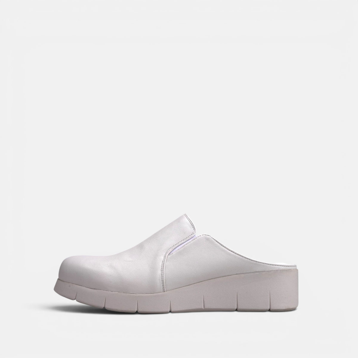 Volzak 06 Sabot en cuir Blanc Cassé