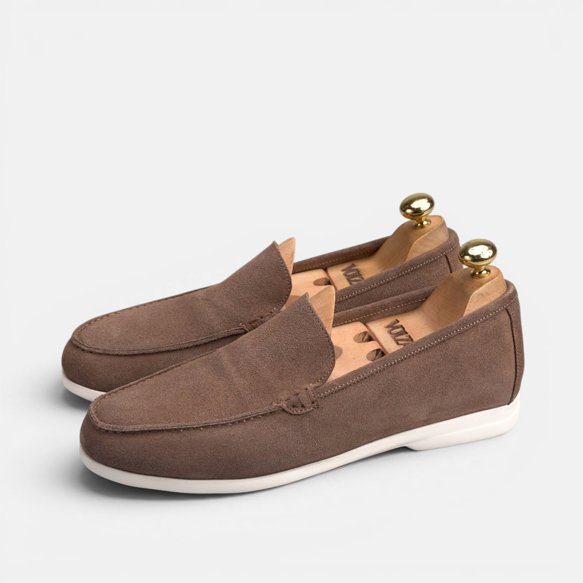 Volzak 3063 Mocassin en daim Taupe