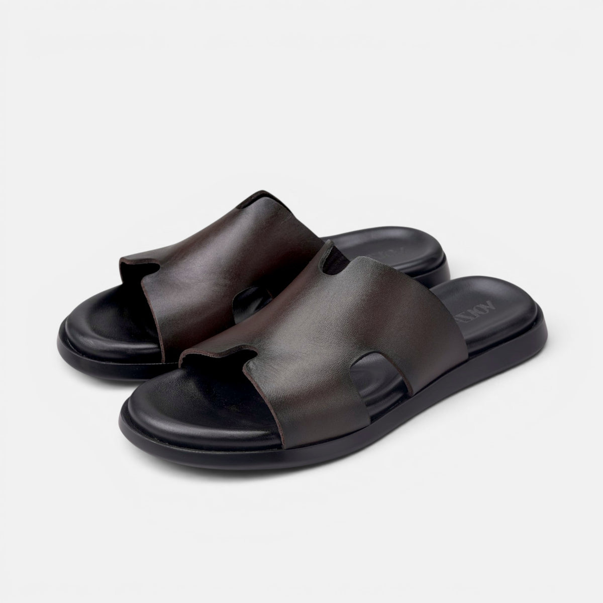 Volzak 5405 Sandale en cuir Marron