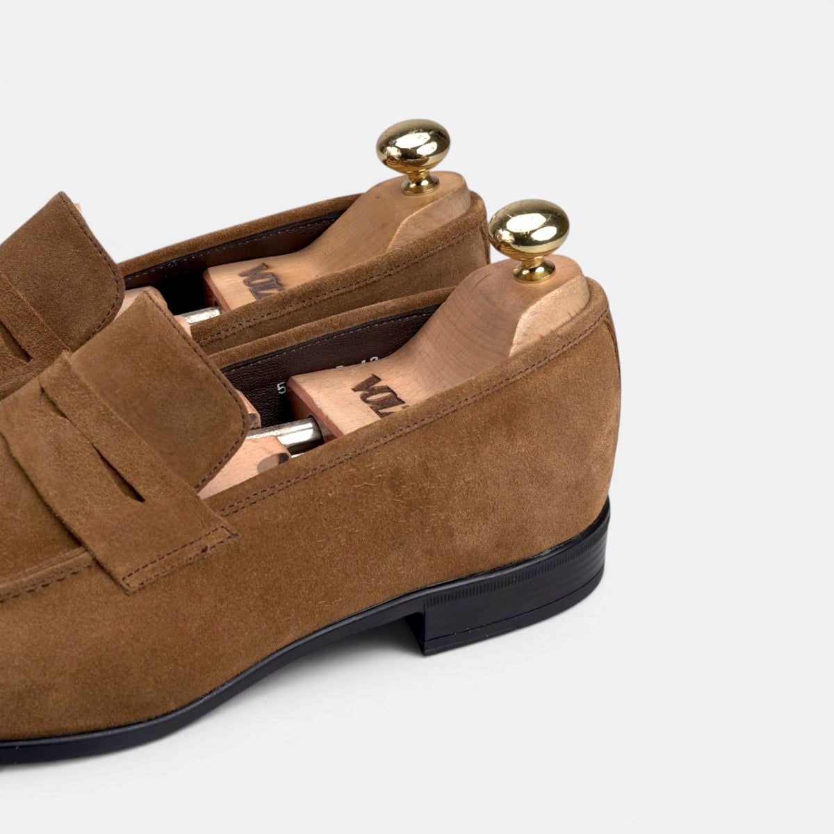 Volzak 5209 chaussure en daim Camel