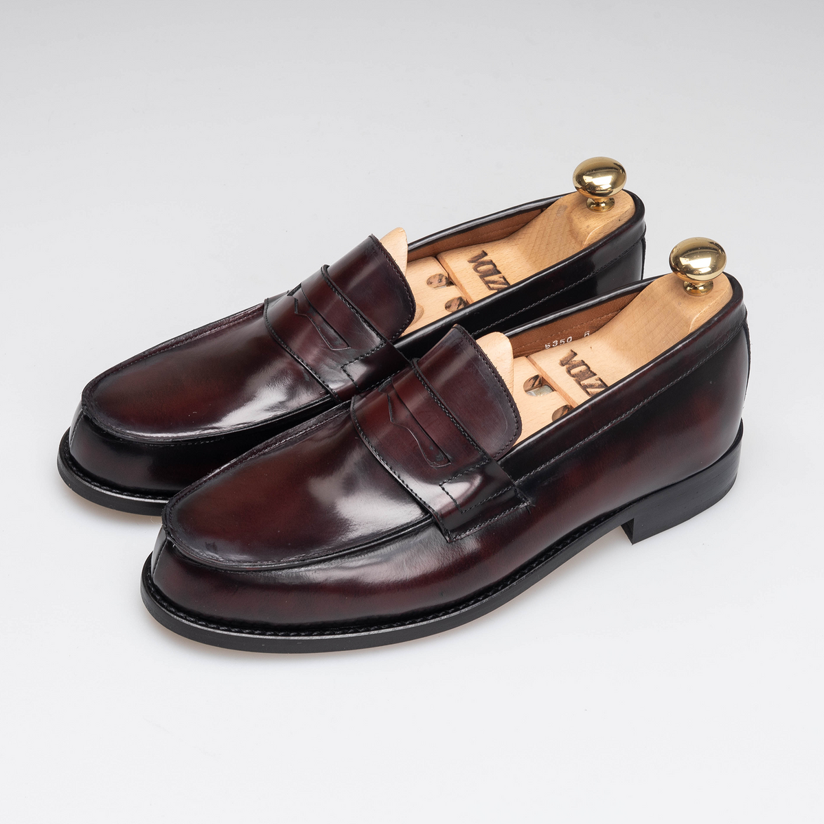 Volzak 5350 Bordeaux Demaskable Leather Shoe