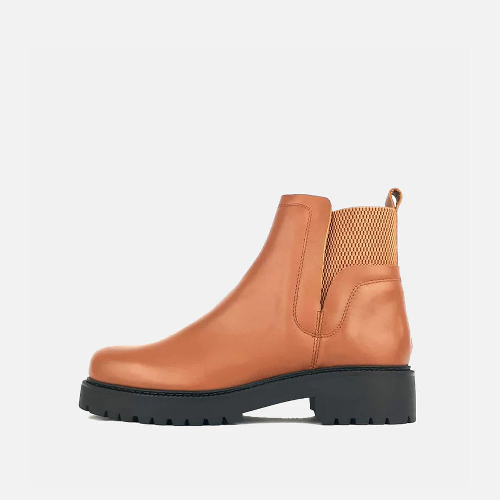 Volzak 1085 Cashew Leather Ankle Boot