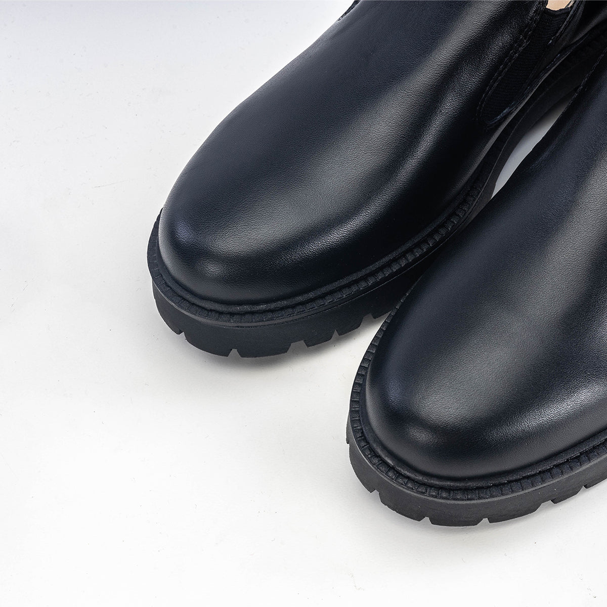 Volzak 118 Black Leather Shoe