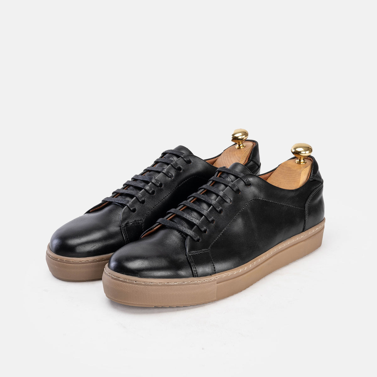 Volzak 5150 Black Leather Sneakers