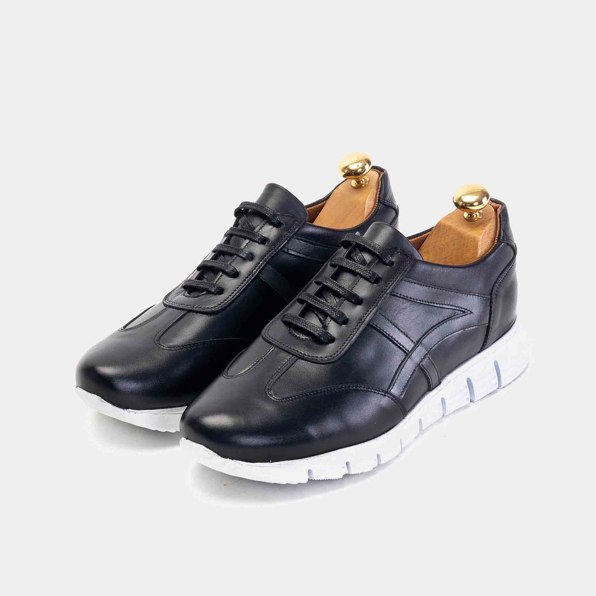 Volzak 6107 Black Leather Sneakers