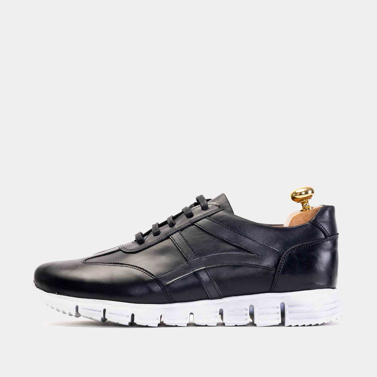 Volzak 6107 Black Leather Sneakers