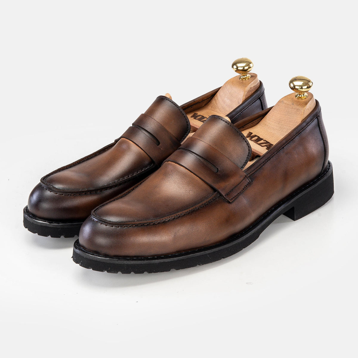 Volzak 5164 chaussure en cuir marron vintage