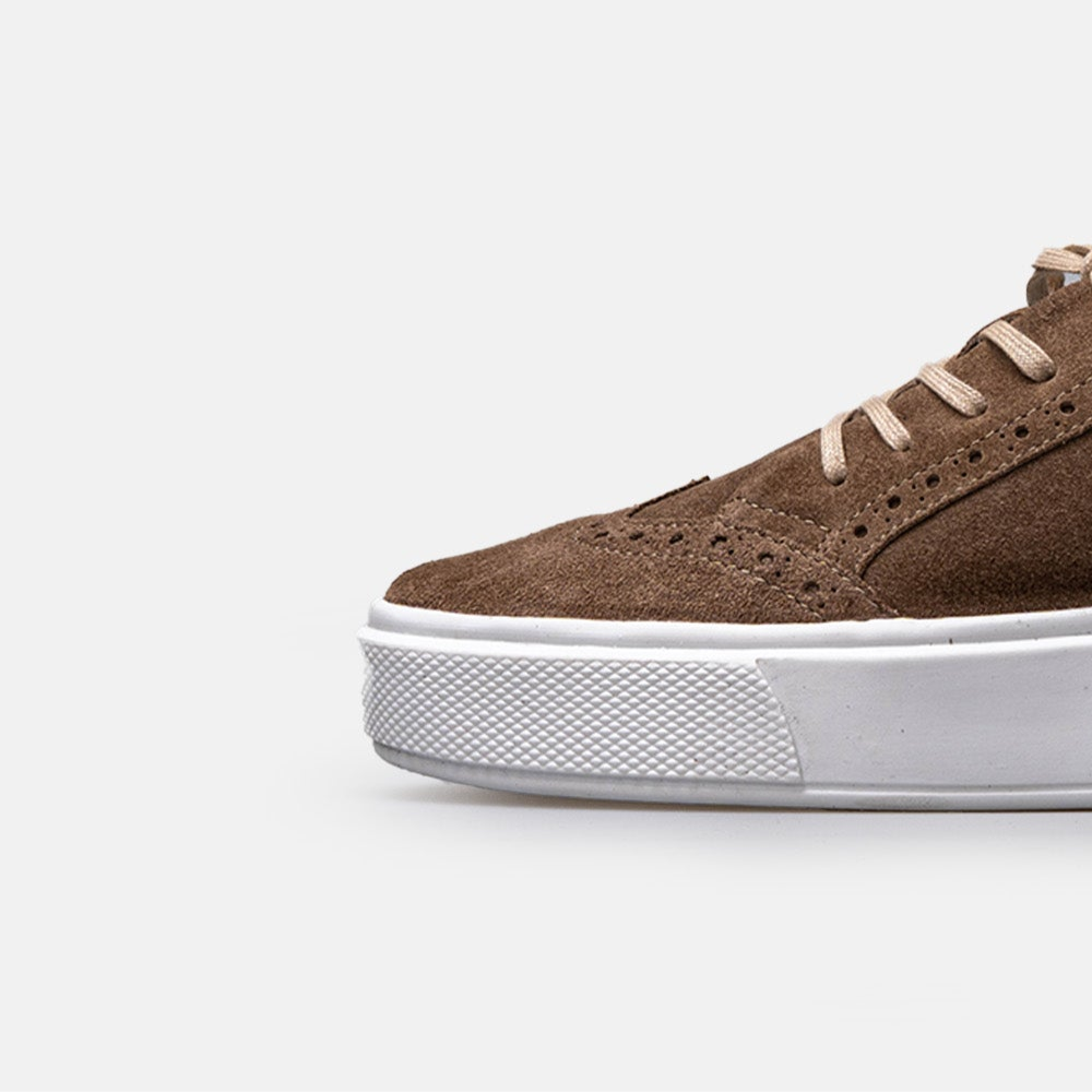 Volzak 777 Taupe suede sneaker