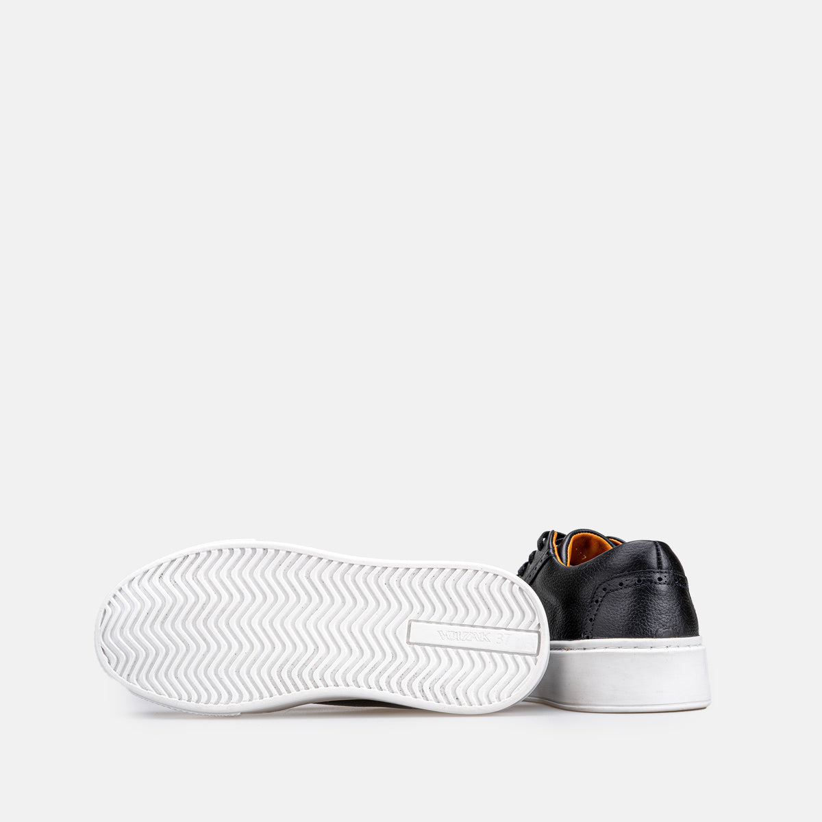 Volzak 777 Black Leather Sneakers