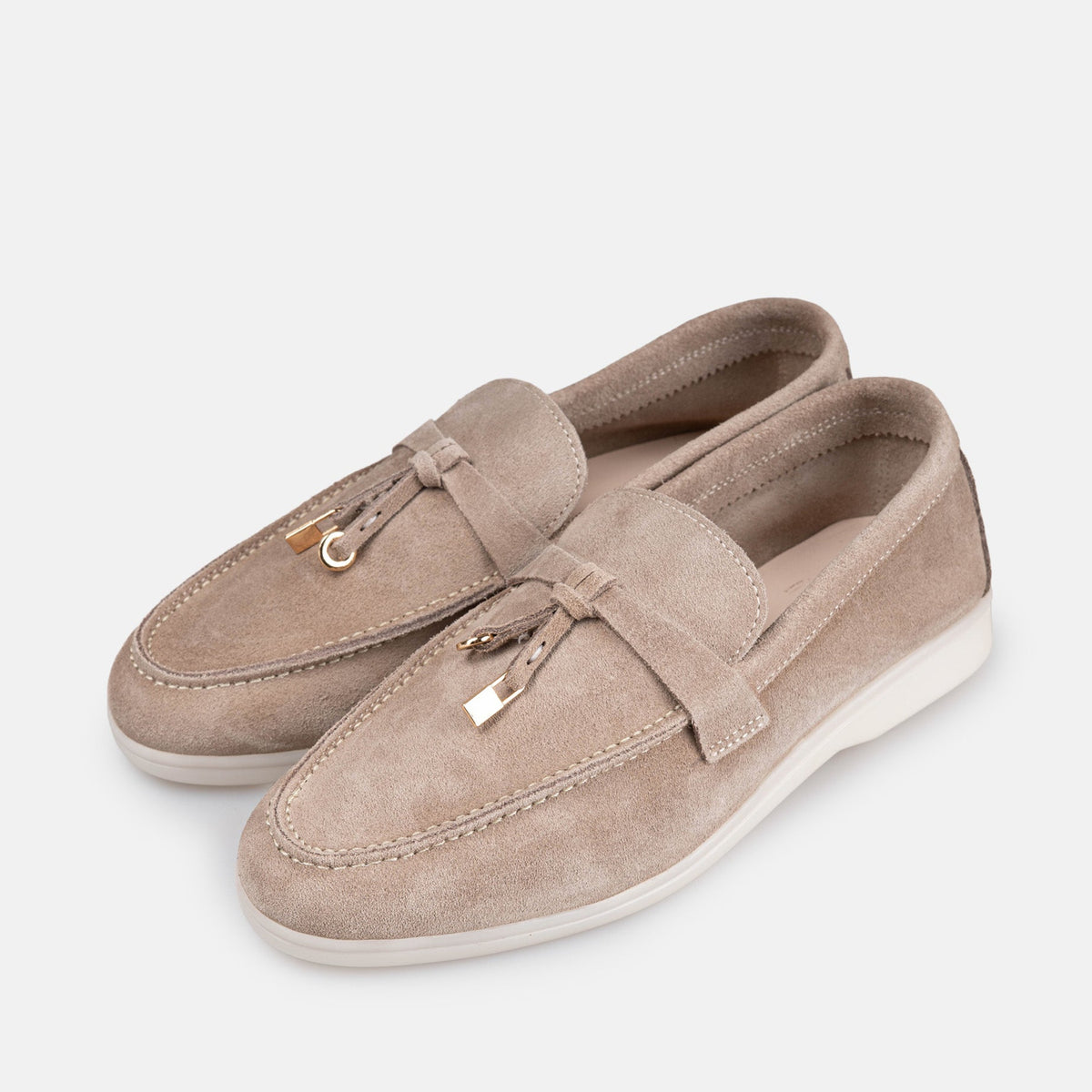 Volzak 32 Taupe Suede Shoe