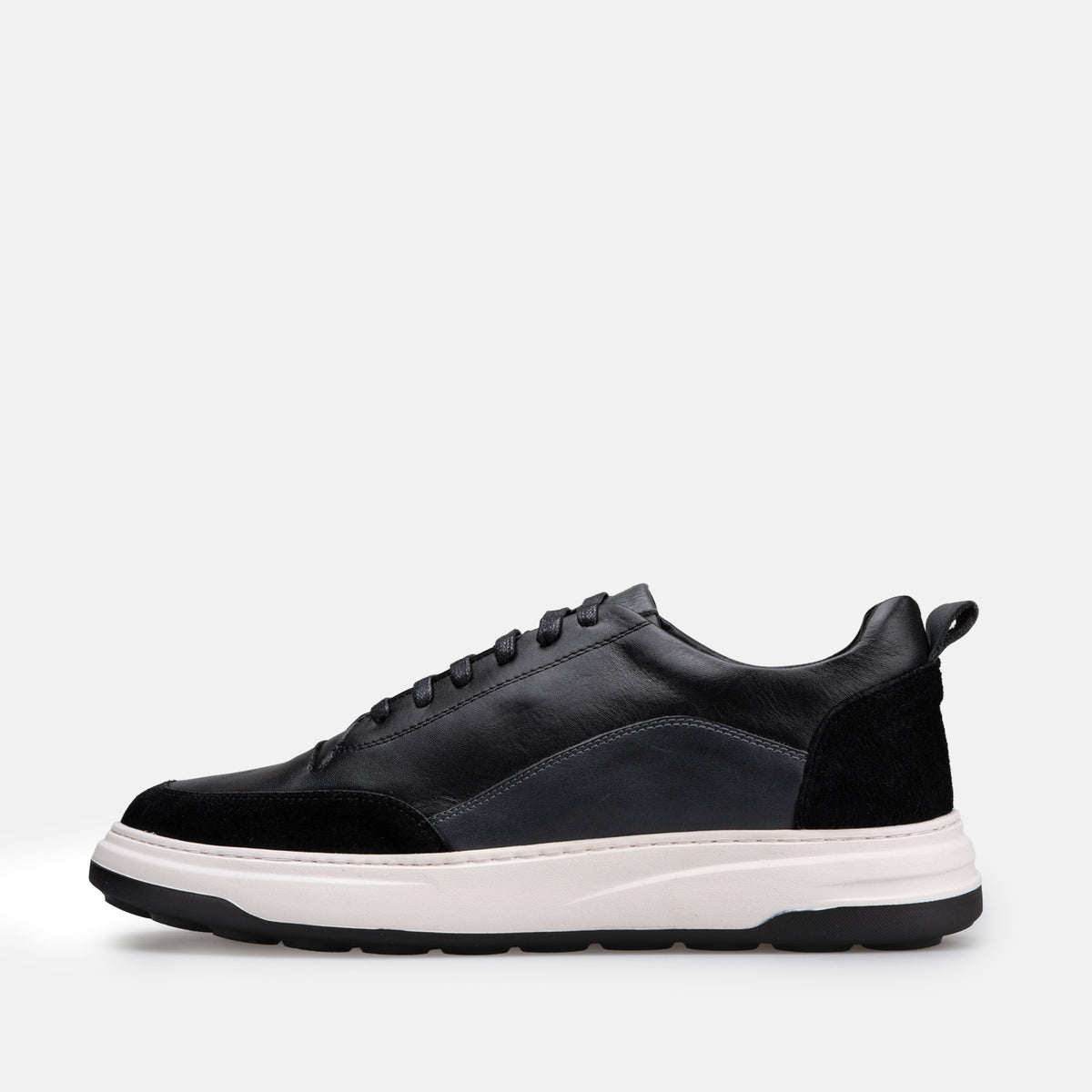 Volzak 6056 basket en cuir Noir