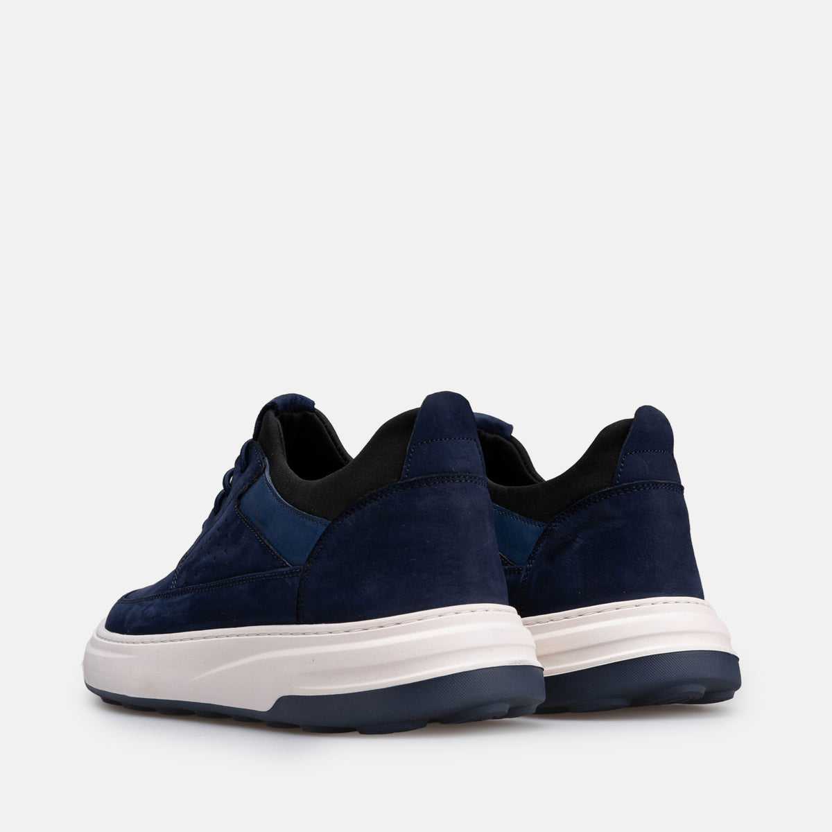 Volzak 317 basket en nubuck Bleu
