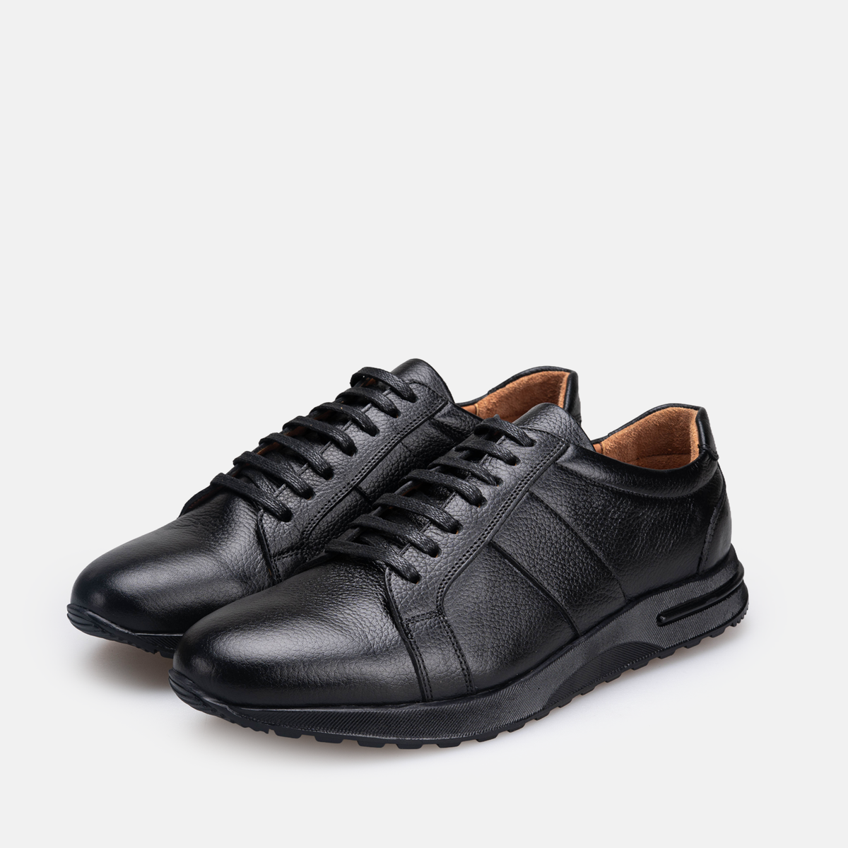 Volzak 5525 basket en cuir Noir Grainé