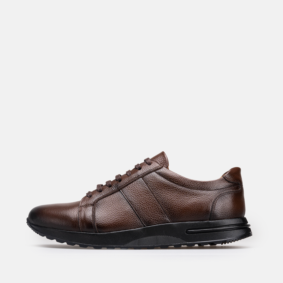 Volzak 5525 basket en cuir Marron Grainé