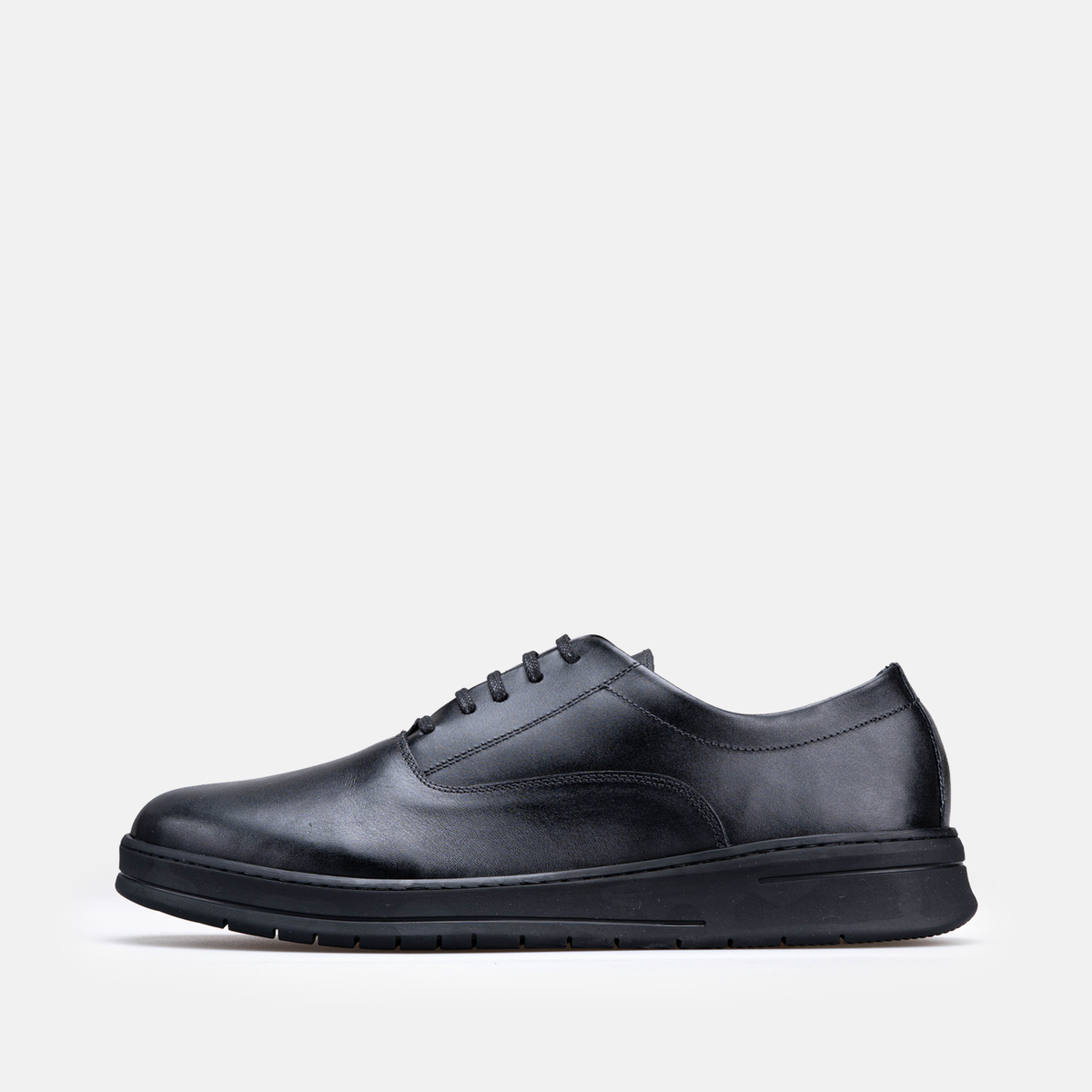 Volzak 6079 basket en cuir Noir