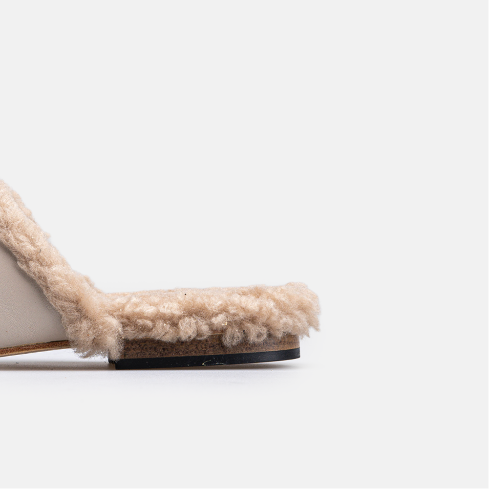 Volzak 4053 Mule en cuir Beige