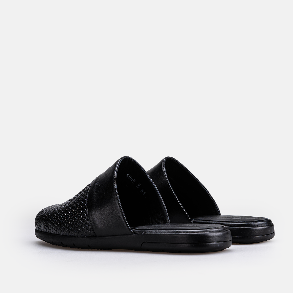 Volzak 5605 Mule en cuir Noir