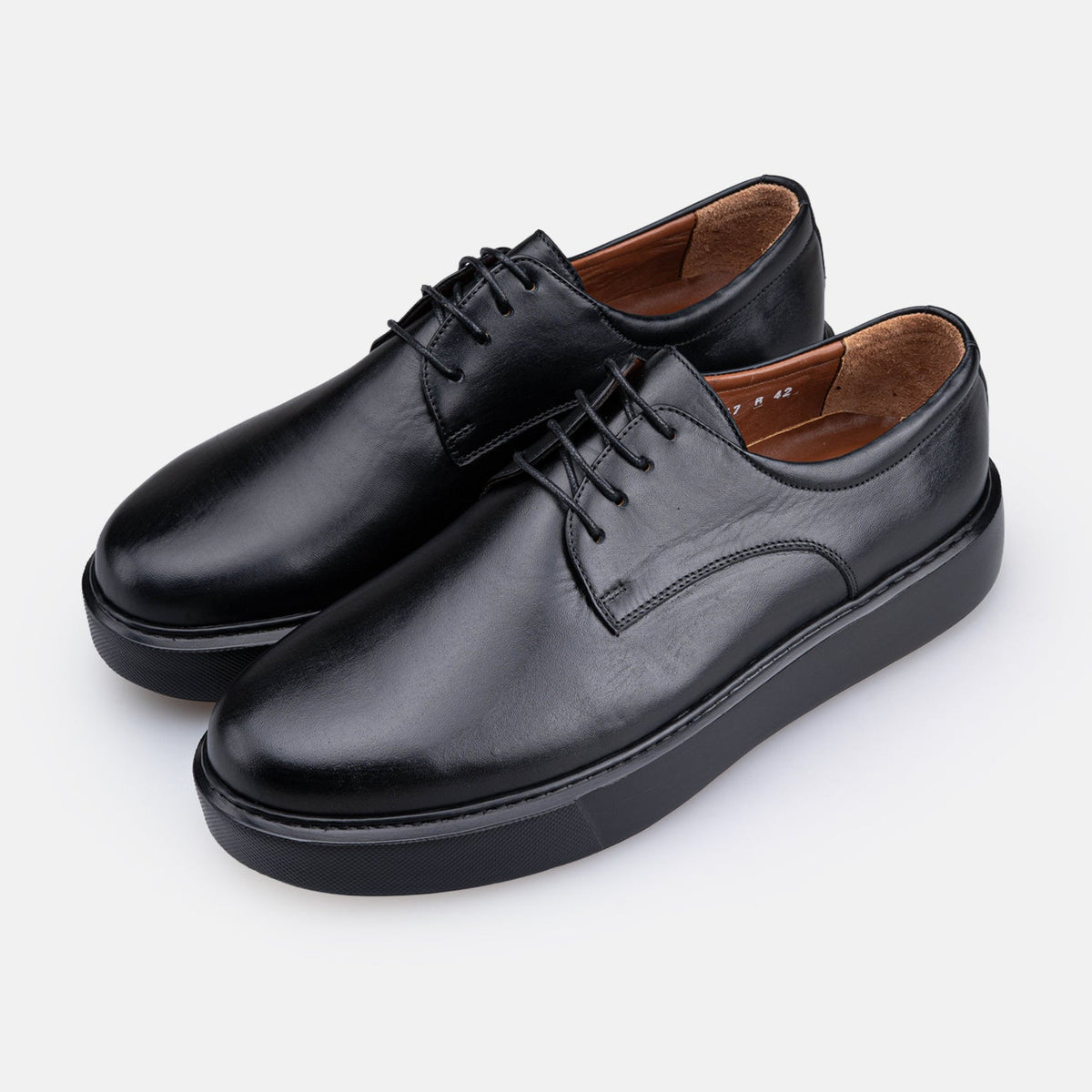 Volzak 5547 chaussure en cuir Noir