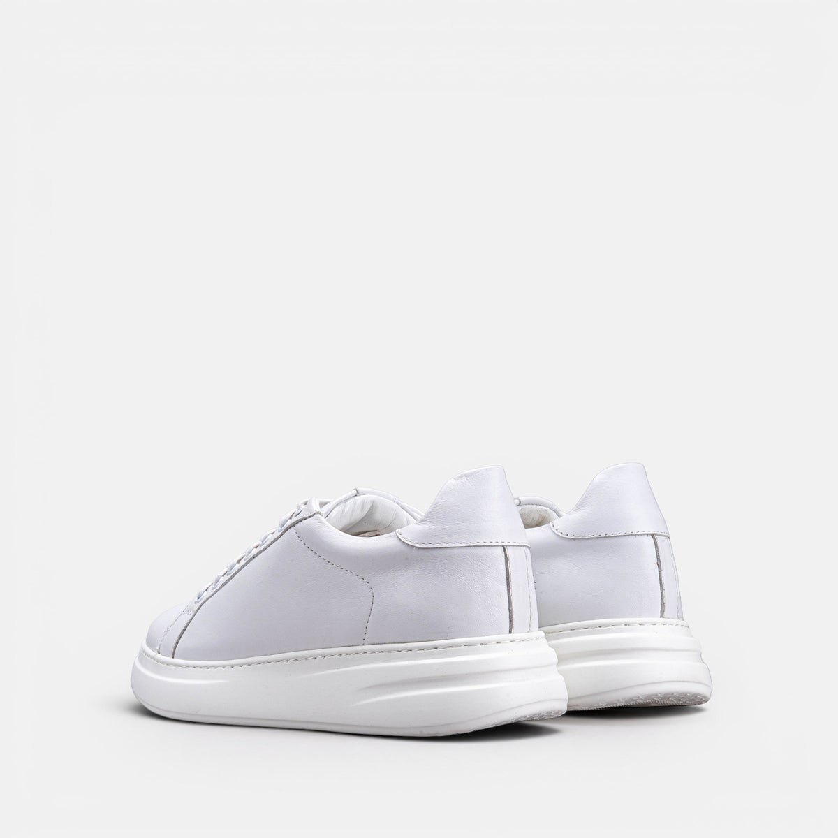Volzak 165 Basket en cuir Blanc