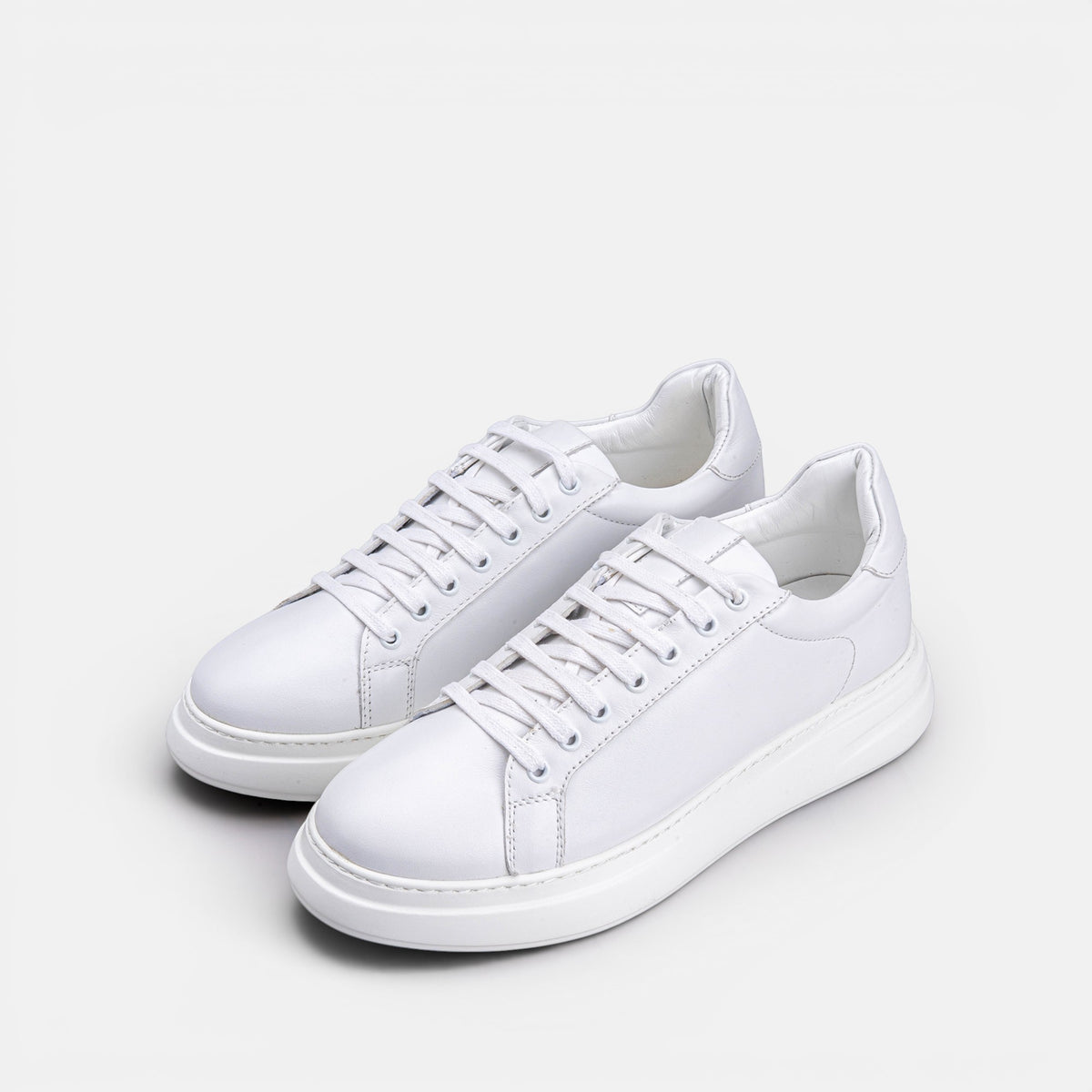 Volzak 165 Basket en cuir Blanc