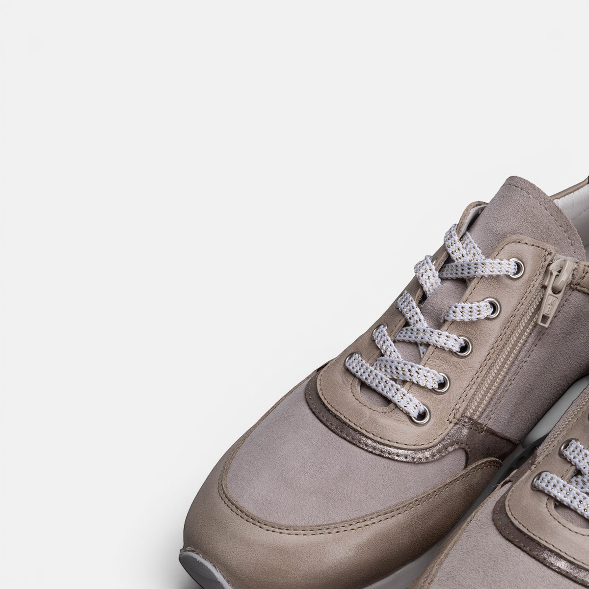 Volzak 700 Basket en daim Gris Beige