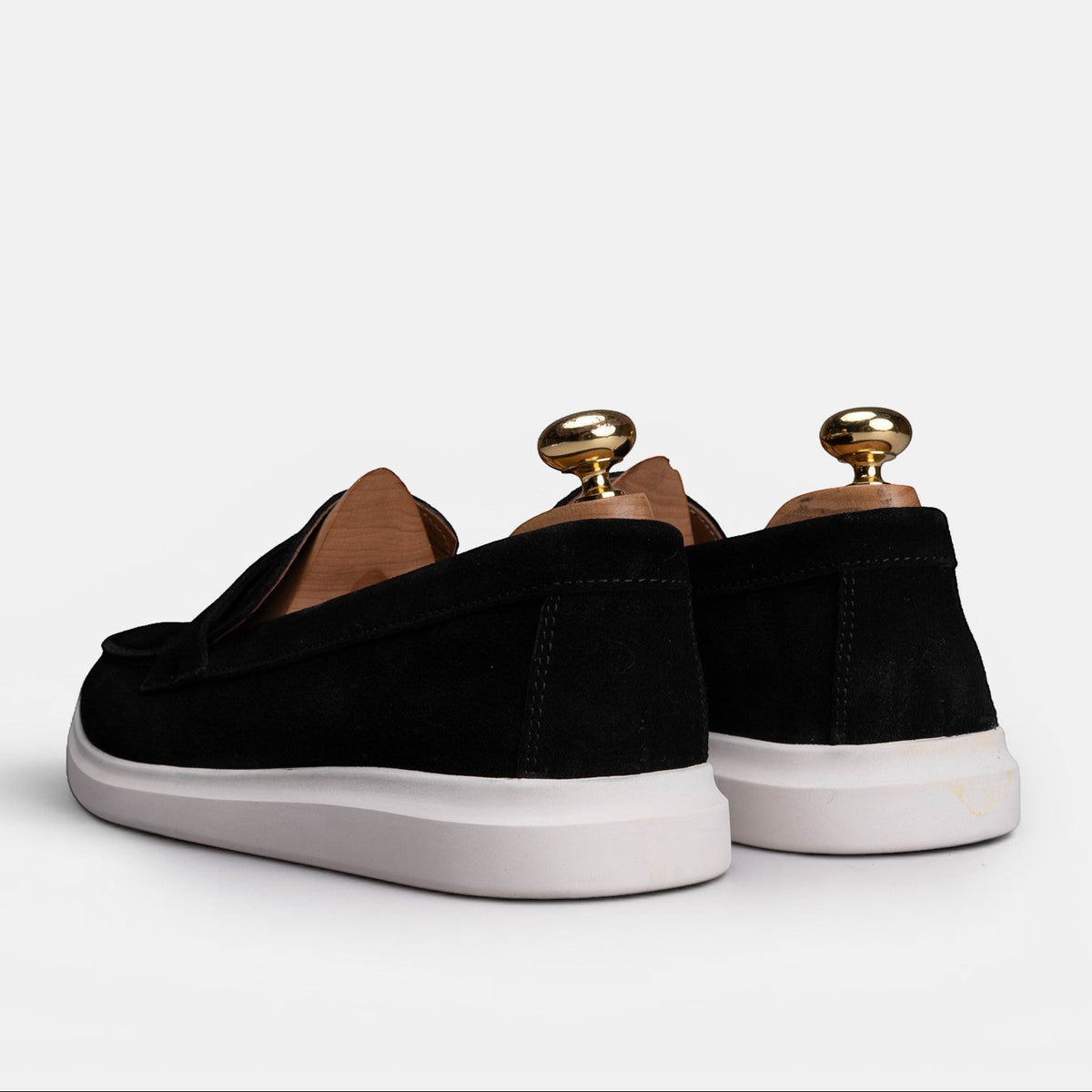 Volzak 711 Mocassin en daim Noir
