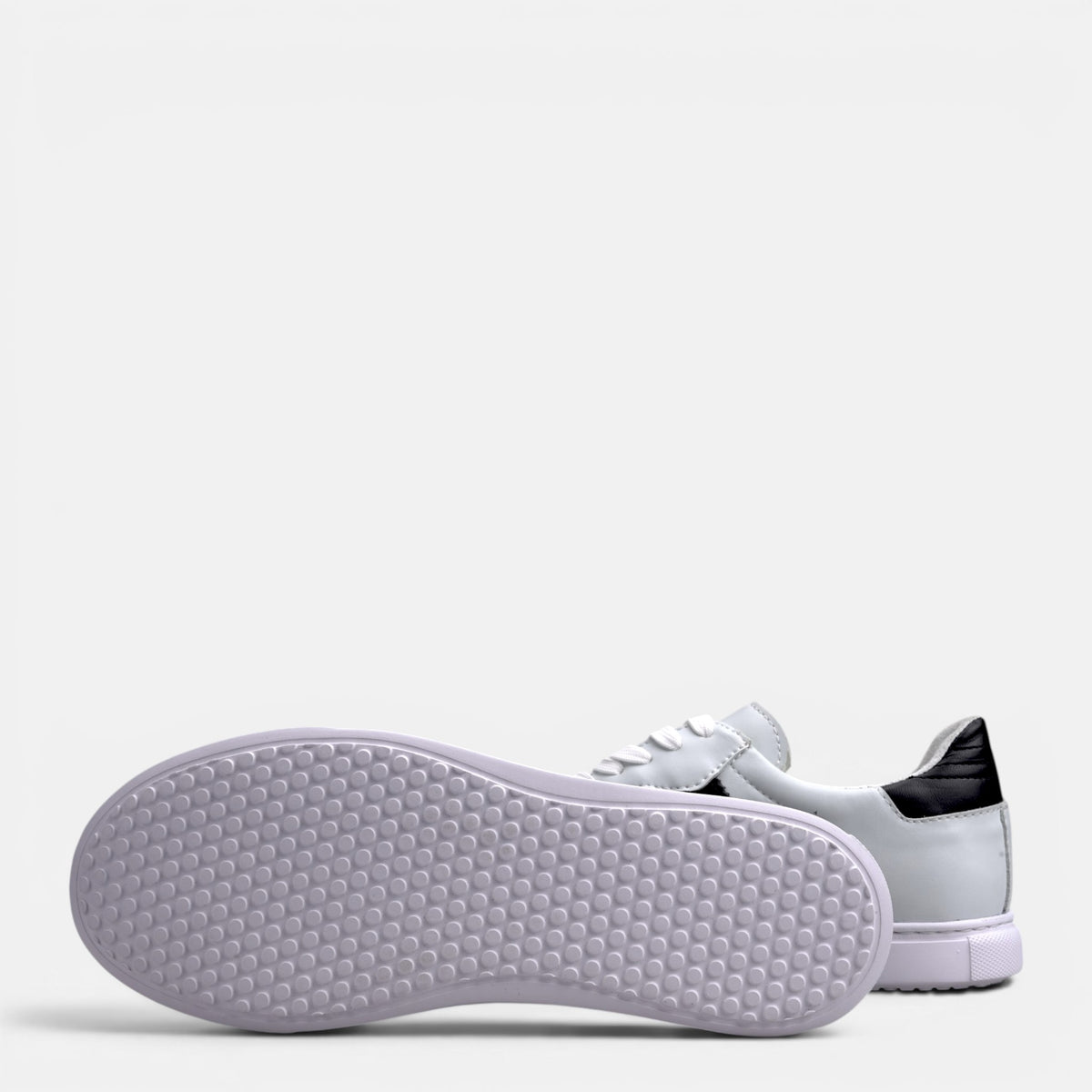 Volzak 714 Basket en cuir Blanc Noir