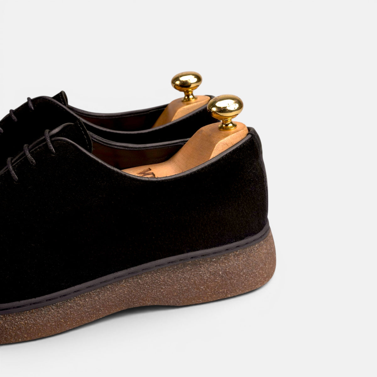 Volzak 6077 Chaussure en daim Noir