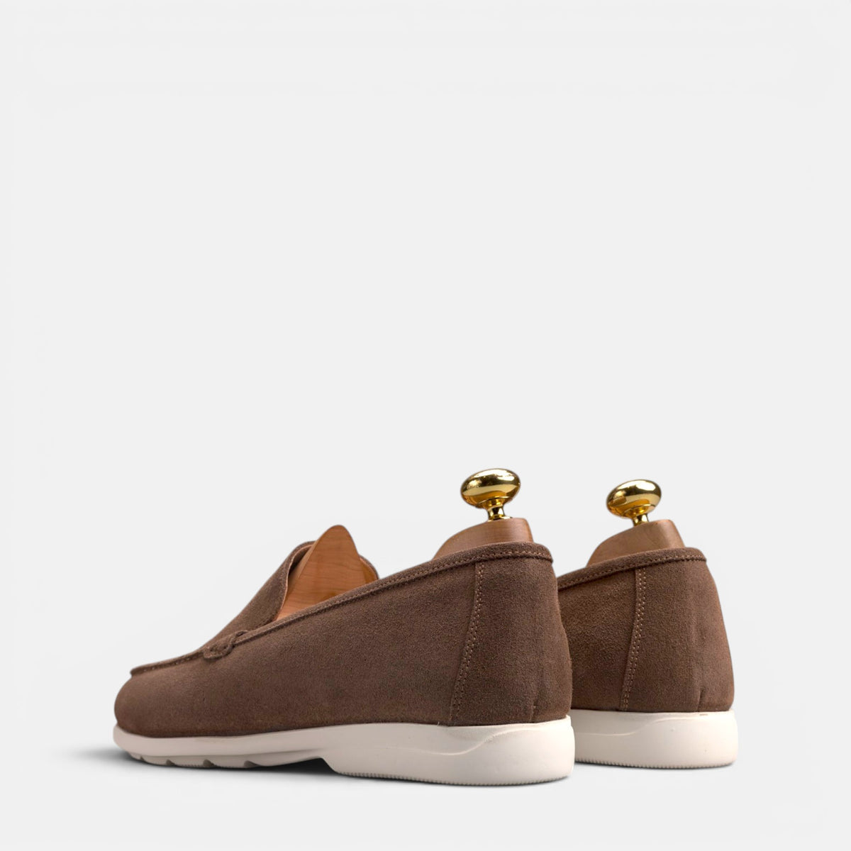 Volzak 3063 Mocassin en daim Taupe