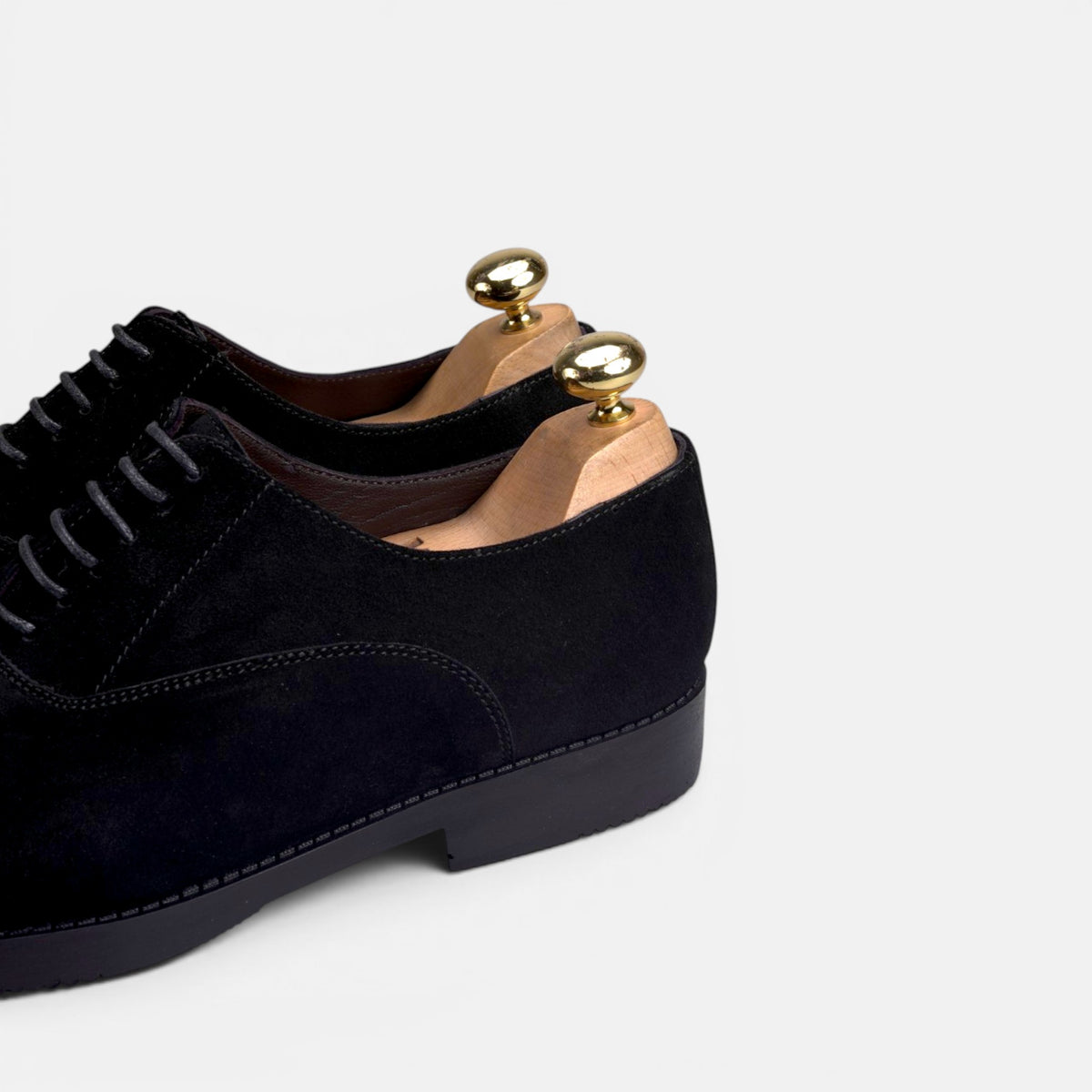 Volzak 5611 Chaussure en daim Noir