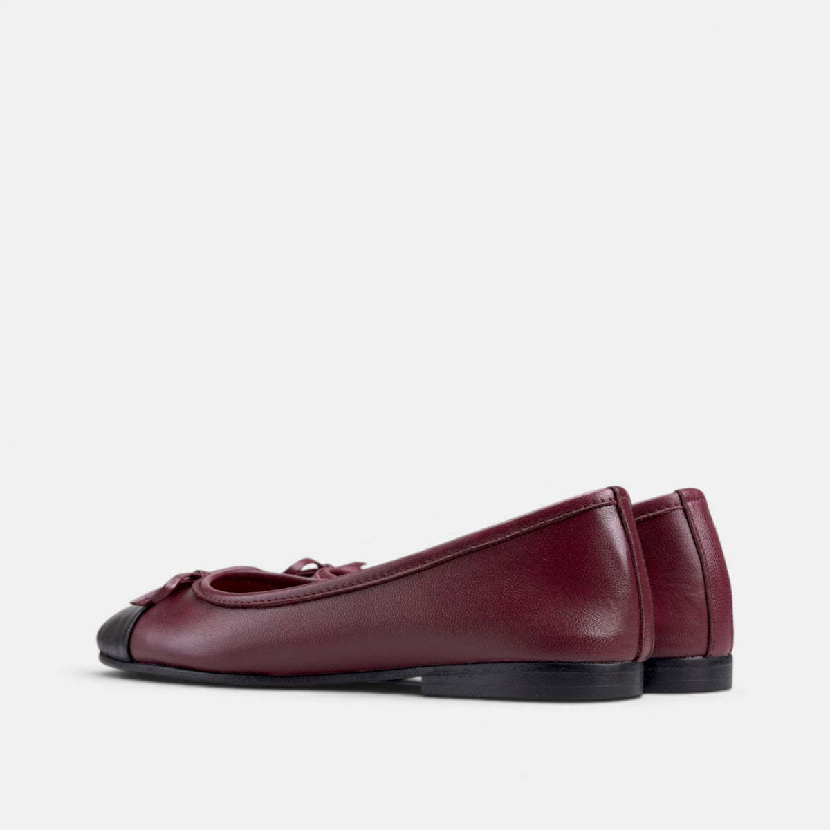 Volzak 078 Ballerine en cuir Burgundy