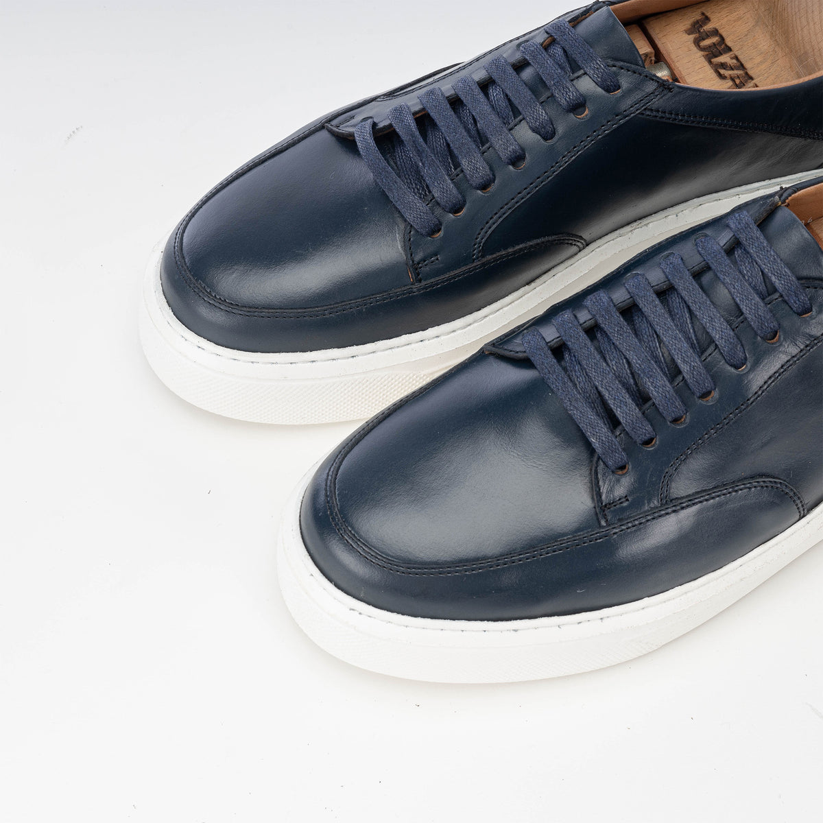 Volzak 5230 Blue Leather Sneaker
