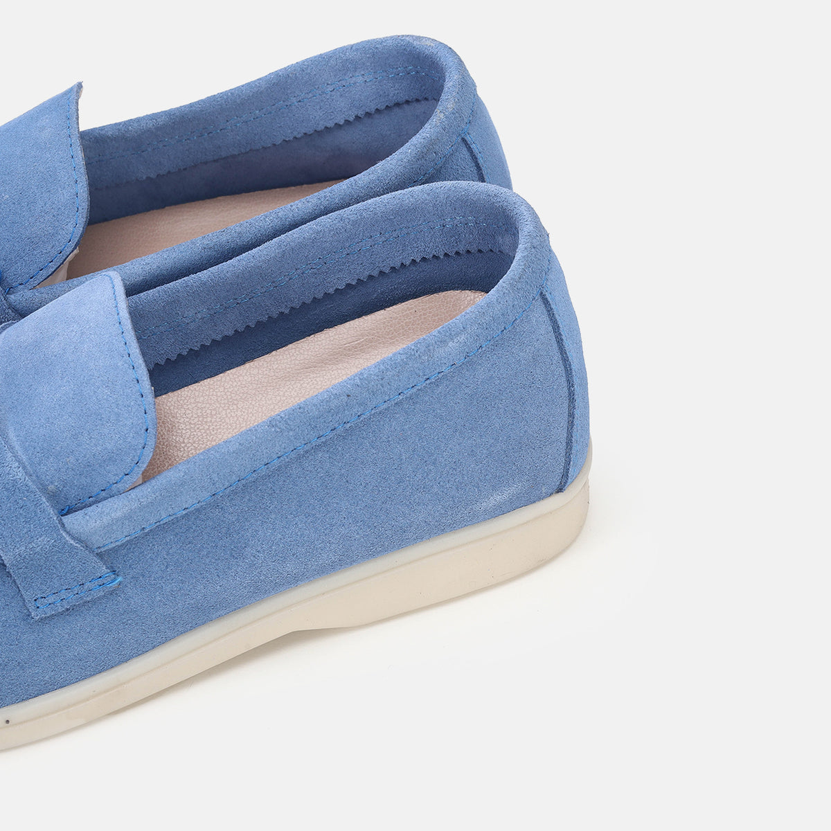 Volzak 32 Suede Shoe Blue Bic