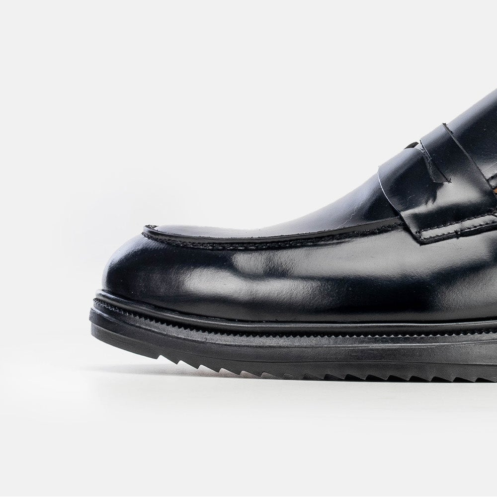 Volzak 5339 Black Demaskable Leather Shoe