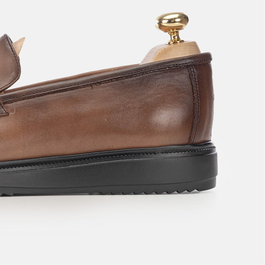 Volzak 5229 chaussure en cuir marron vintage