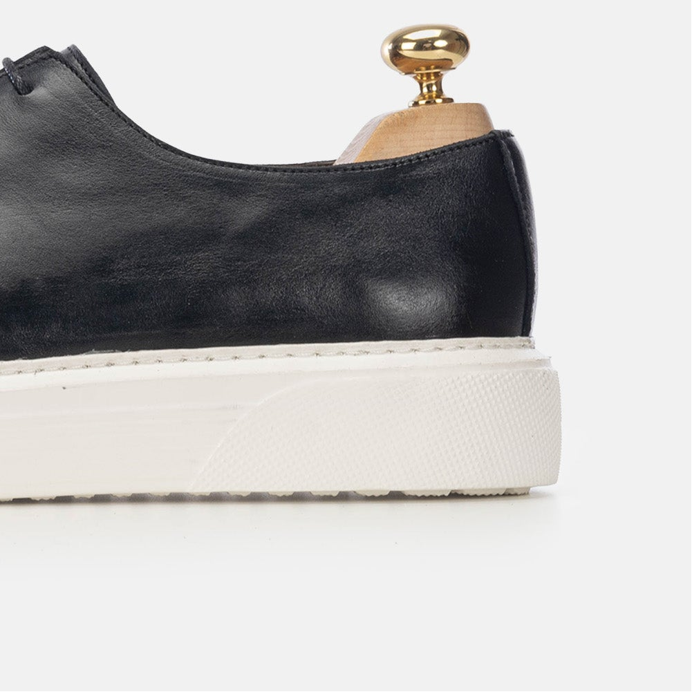 Volzak 5233 Black Leather Sneakers