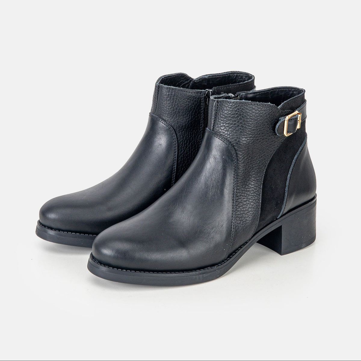 Volzak 3018 Black Leather Ankle Boot