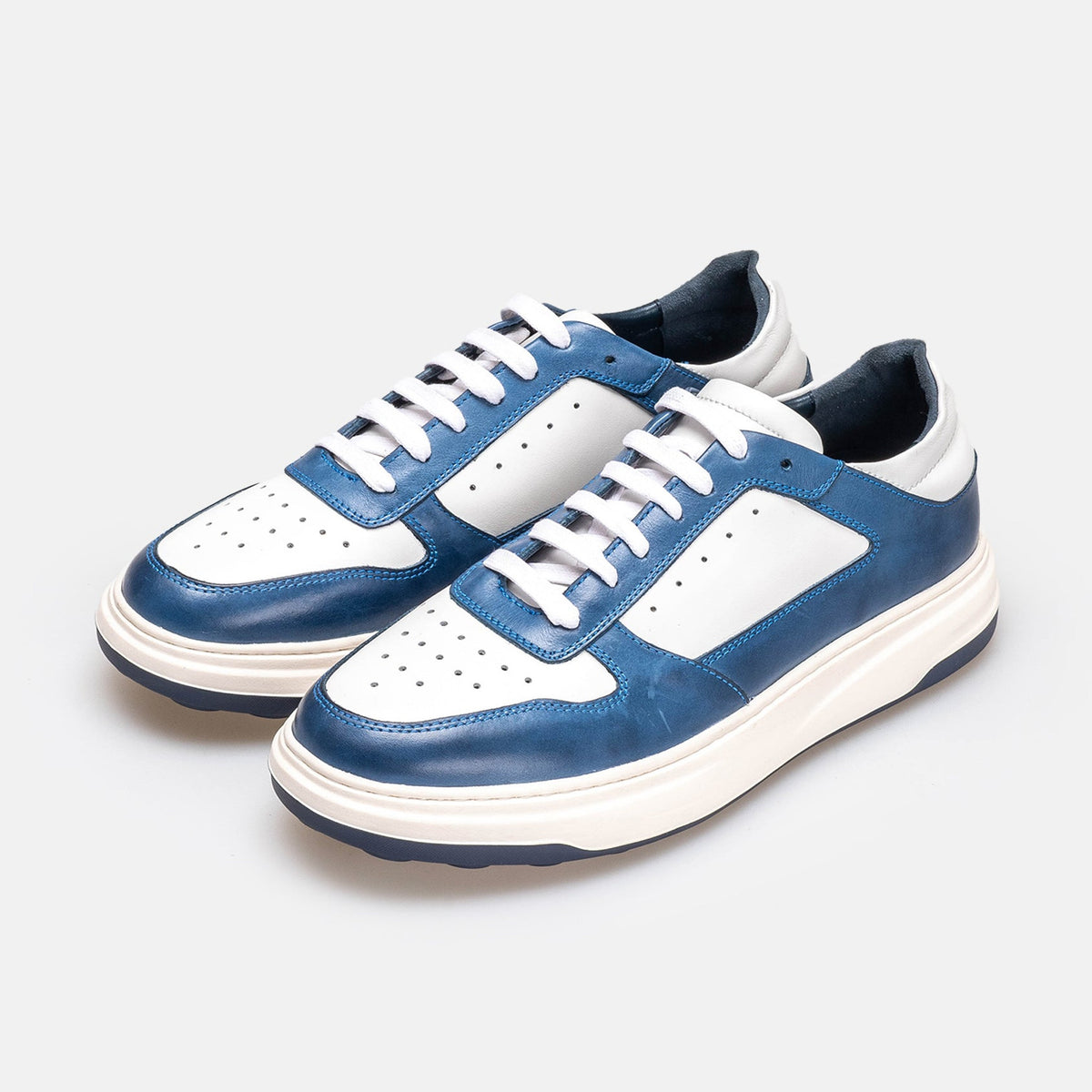 Volzak 6095 leather sneaker Blue