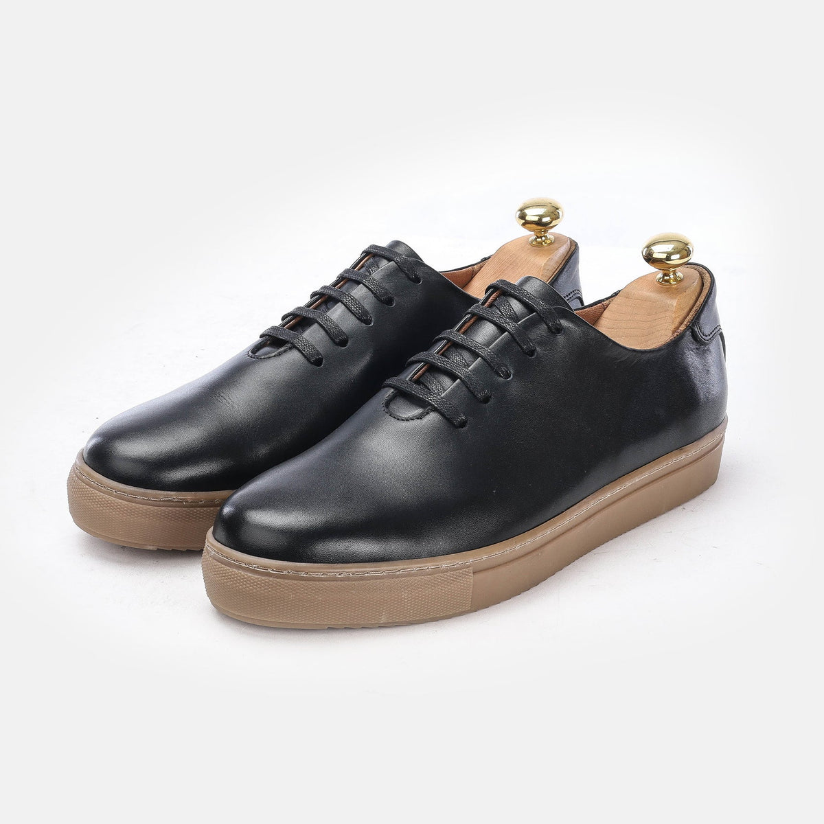 Volzak 5168 black leather shoe