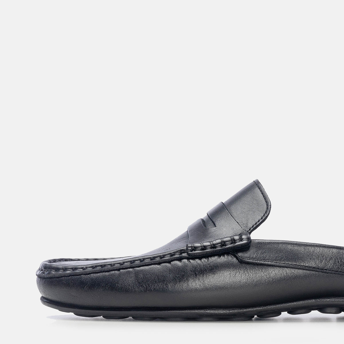 Volzak 5175 Black Leather Mule