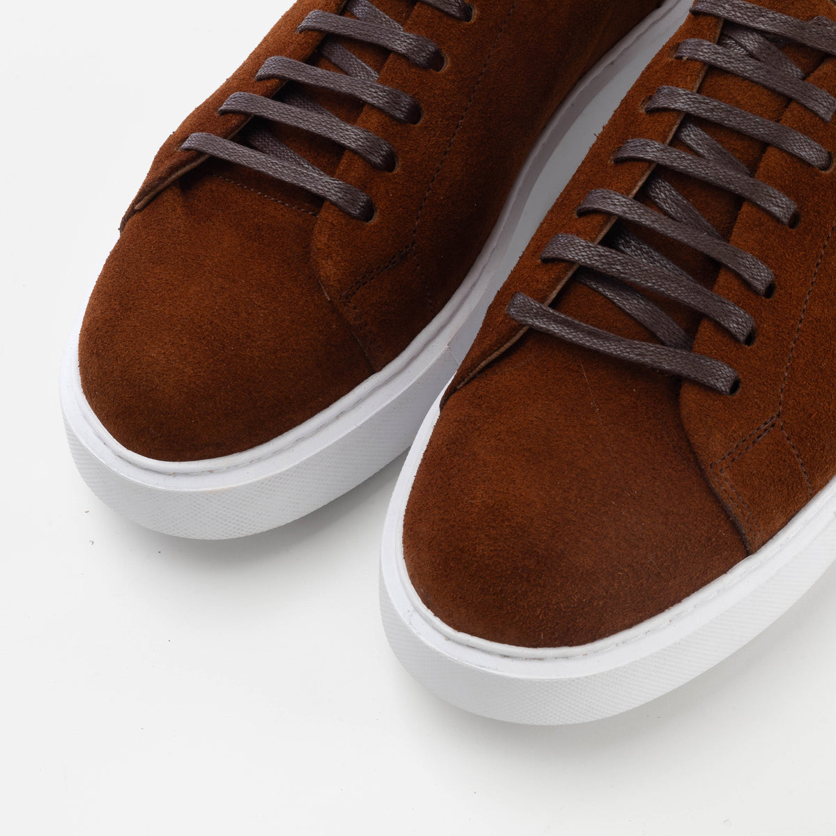 Volzak 5177 camel suede sneaker