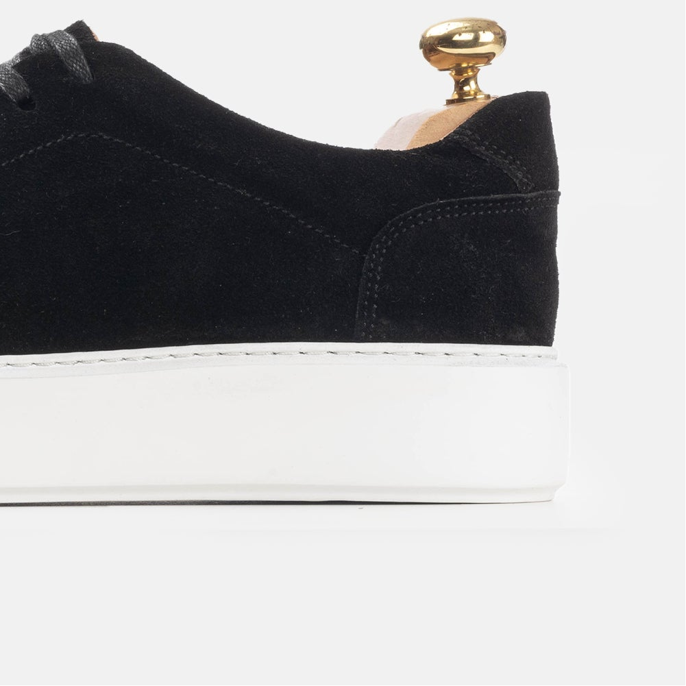 Volzak 5177 black suede sneaker
