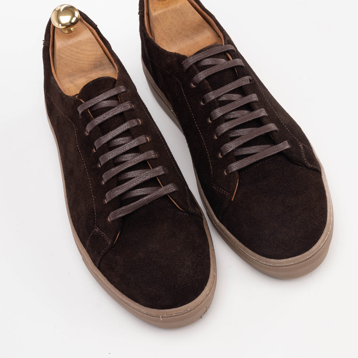 Volzak 5206 brown suede sneaker